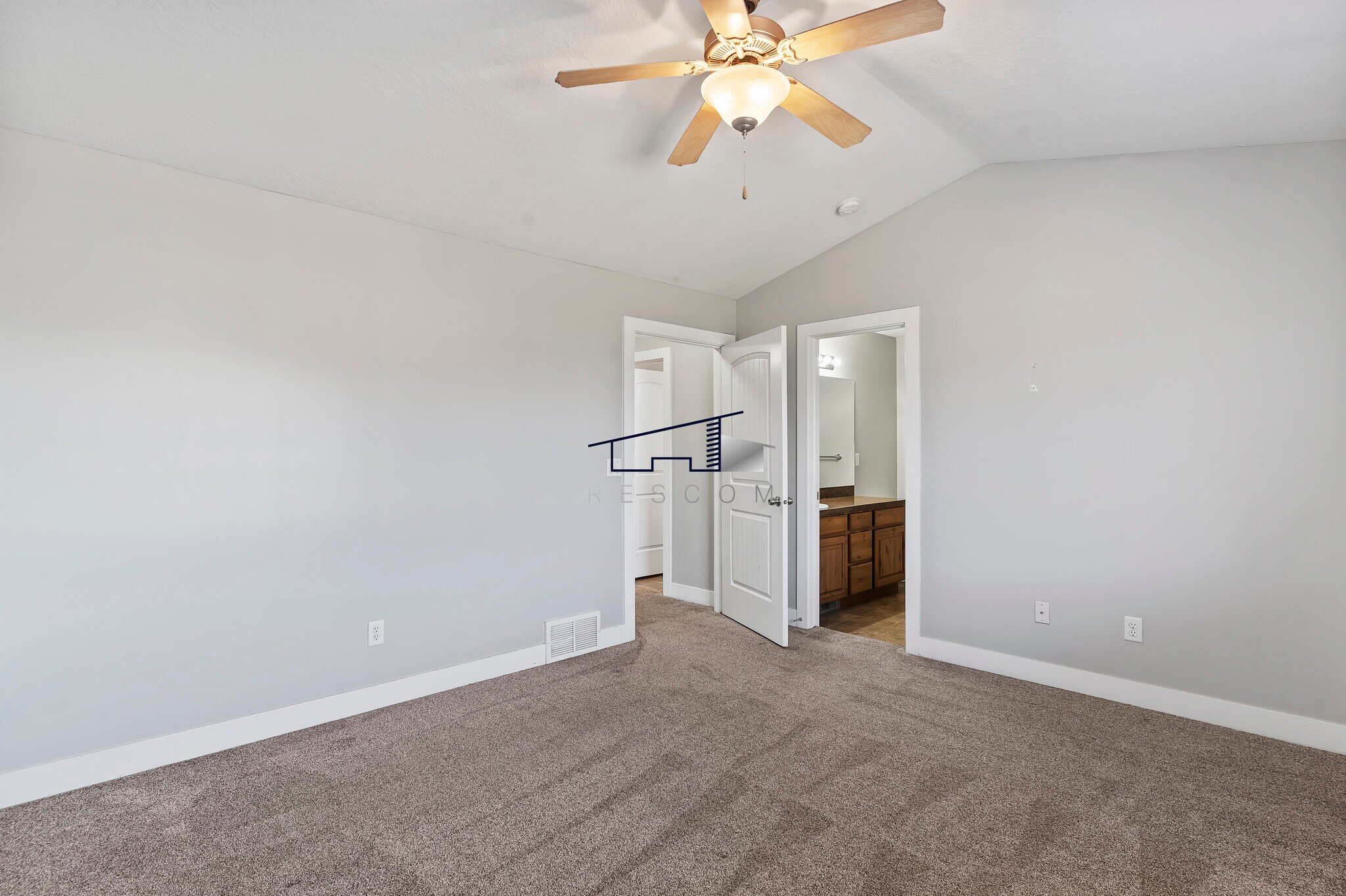 Building Photo - 2071 Madie Ln