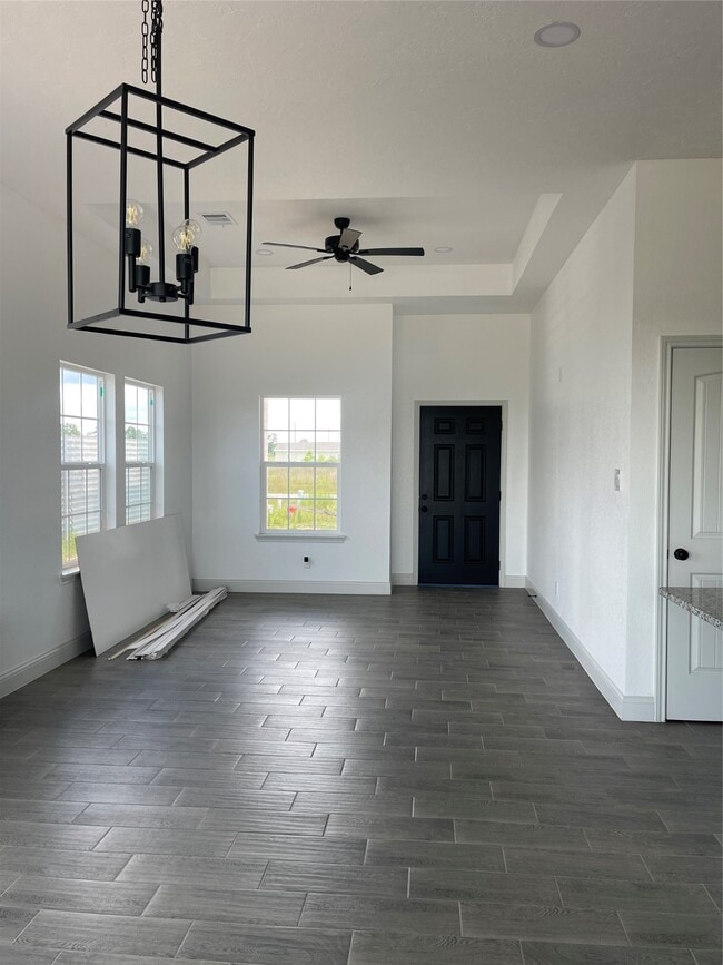 Building Photo - 1610 Rd 5729