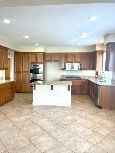 Building Photo - 6763 Dock Dr