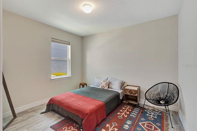 Building Photo - 3459 Current Ave