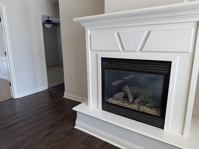 Building Photo - 2007 Cecil St