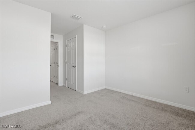 Building Photo - 15368 Wildflower Cir