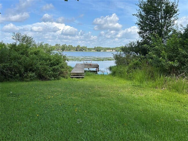 Building Photo - 306 Lake Millsite Rd