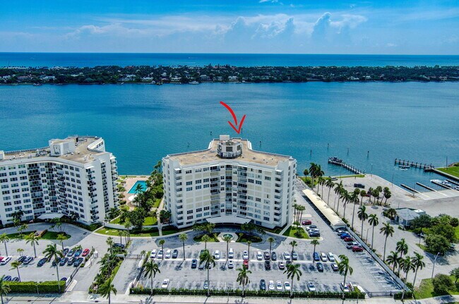 Building Photo - 2600 N Flagler Dr