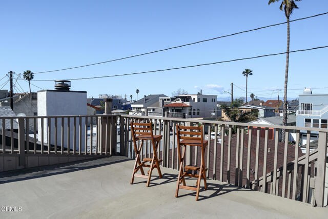 Building Photo - 337 Highland Dr