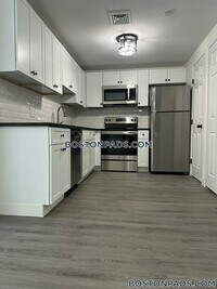 Building Photo - 267 Mill St