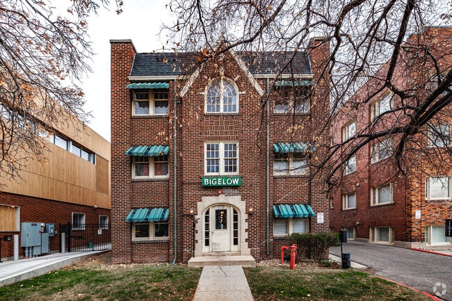Building Photo - Bigelow Chapman Apartments