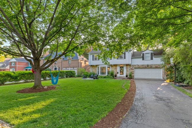 Building Photo - 9526 Lawndale Ave