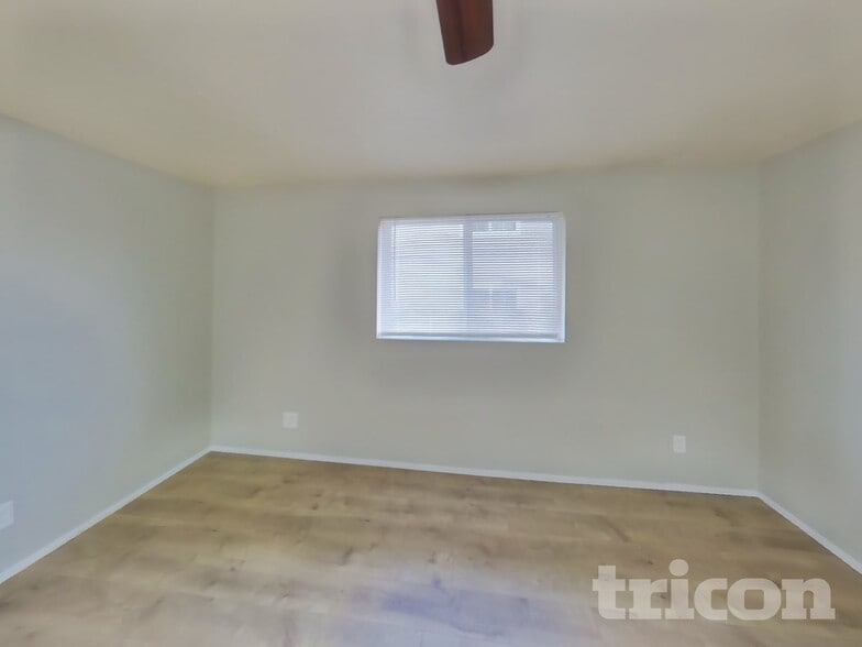 Building Photo - 9413 14th Ave SW