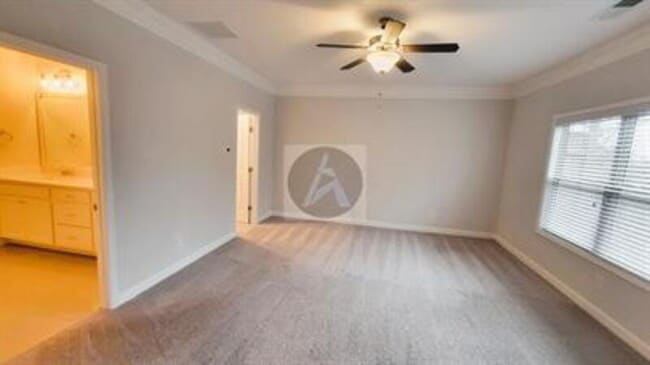 Building Photo - 2892 Boone Dr