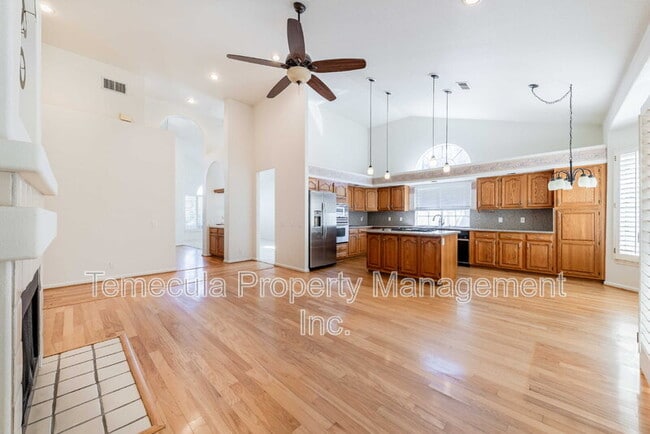 Building Photo - 31429 Corte Tunas