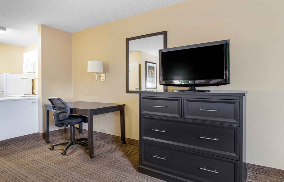 Building Photo - Furnished Studio-Houston - Galleria - Westheimer