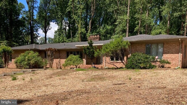 Building Photo - 1334 Balls Hill Rd