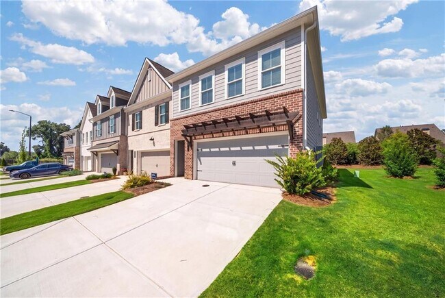 Building Photo - 4541 Moray Dr