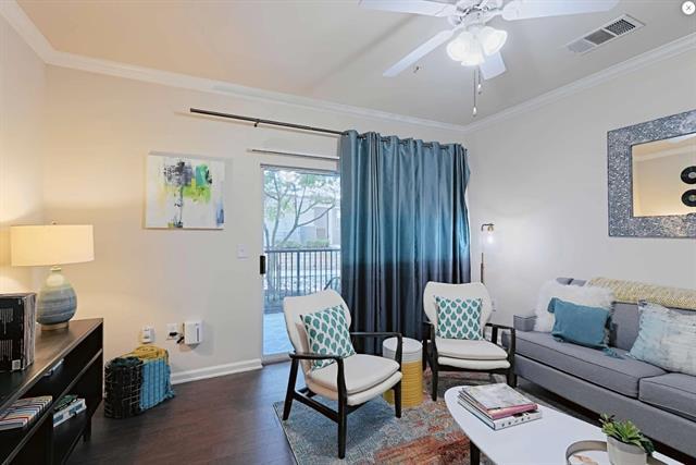 Building Photo - 10505 S I-35 Frontage Rd