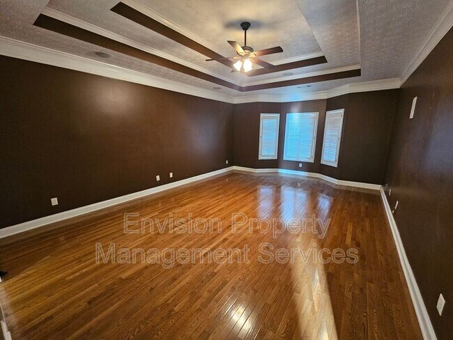 Building Photo - 192 Ashley Dr