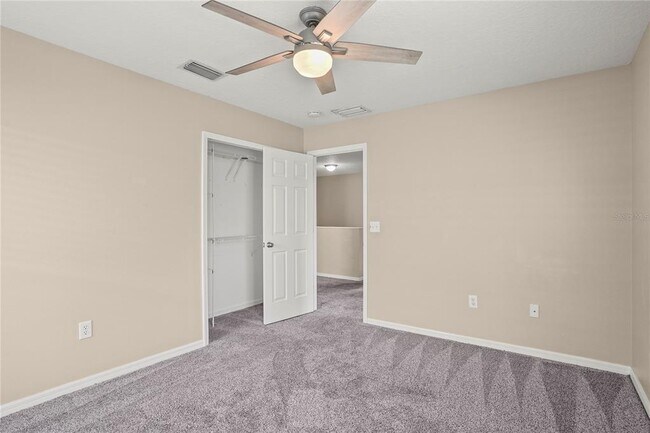 Building Photo - 25725 Aldus Dr