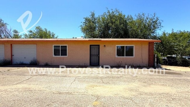 Primary Photo - 16397 Spruce St