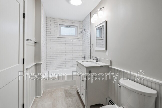 Building Photo - 9 Bretton Rd