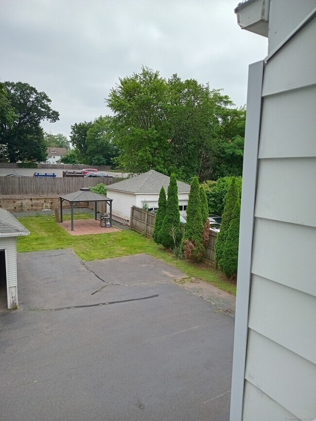Building Photo - 44 Ardmore Rd