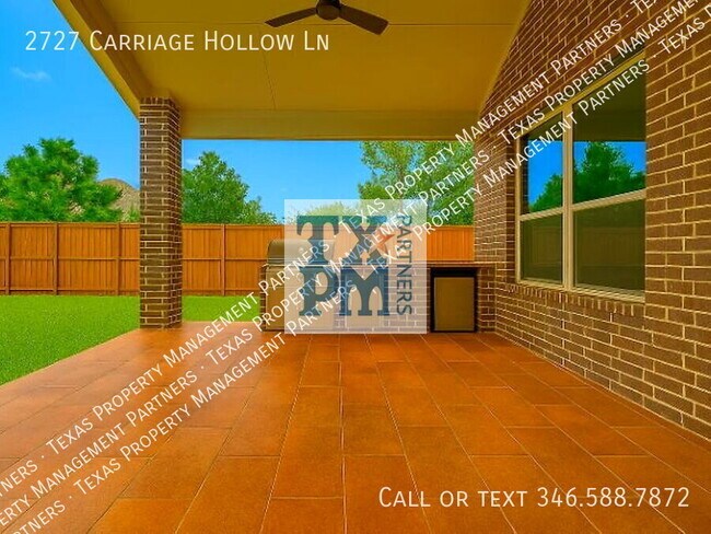 Building Photo - 2727 Carriage Hollow Ln