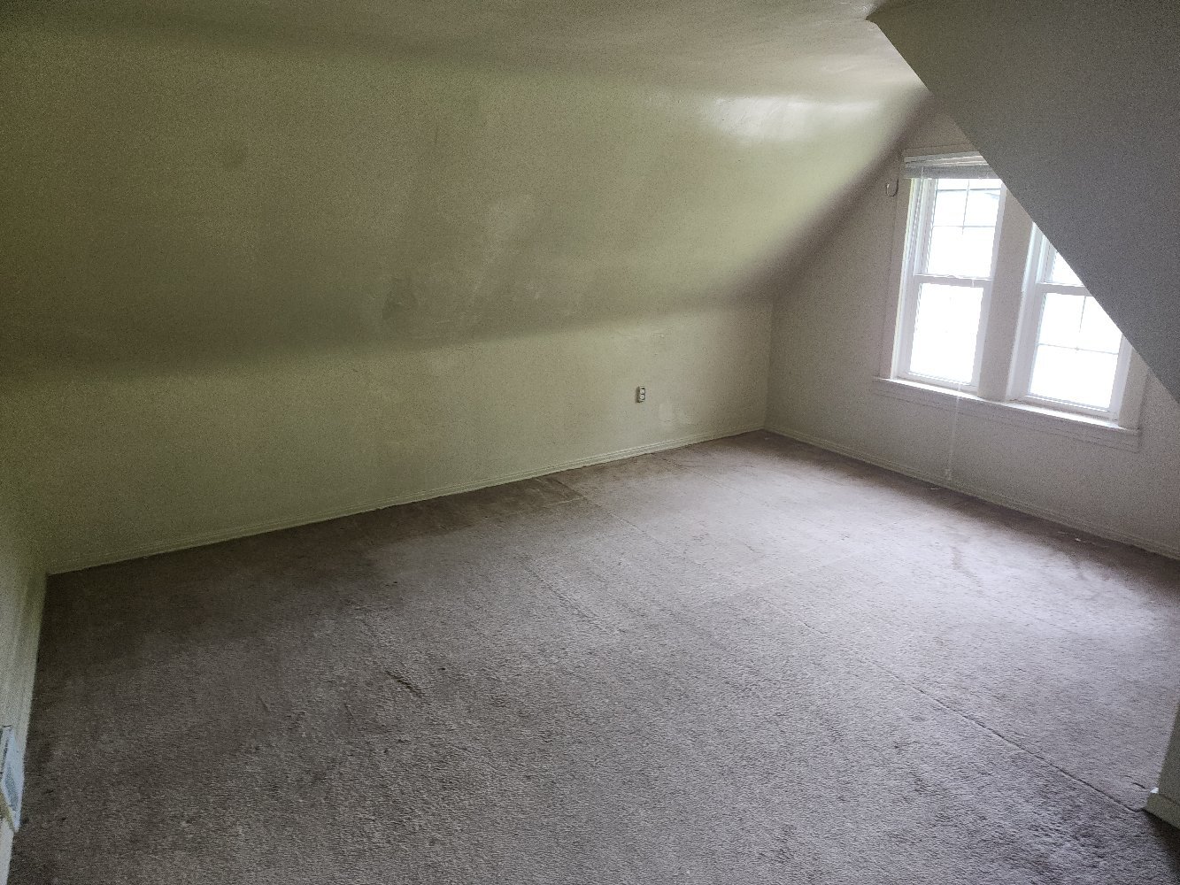 3rd fl. Bedroom (2) - 4349 Andover Ter