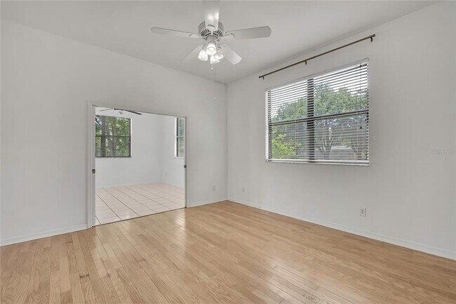 Building Photo - 18401 N 30th St