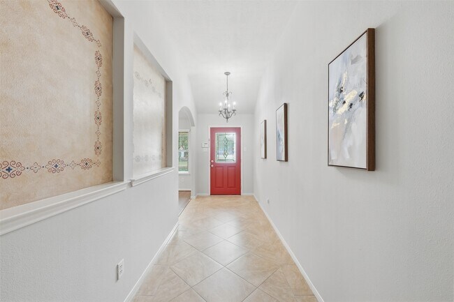 Building Photo - 2319 Falcon Knoll Ln