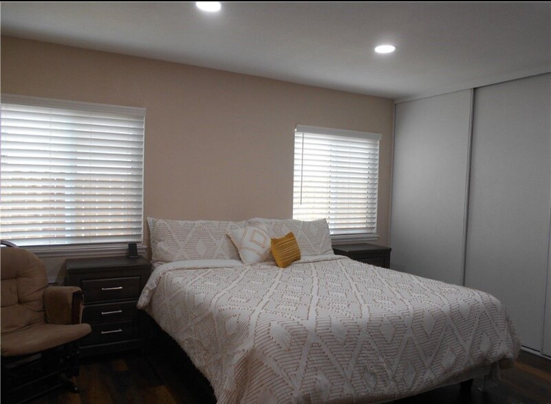 Master Bedroom - 5918 Sky Meadow St