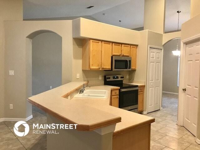Building Photo - 16212 Magnolia Hill St