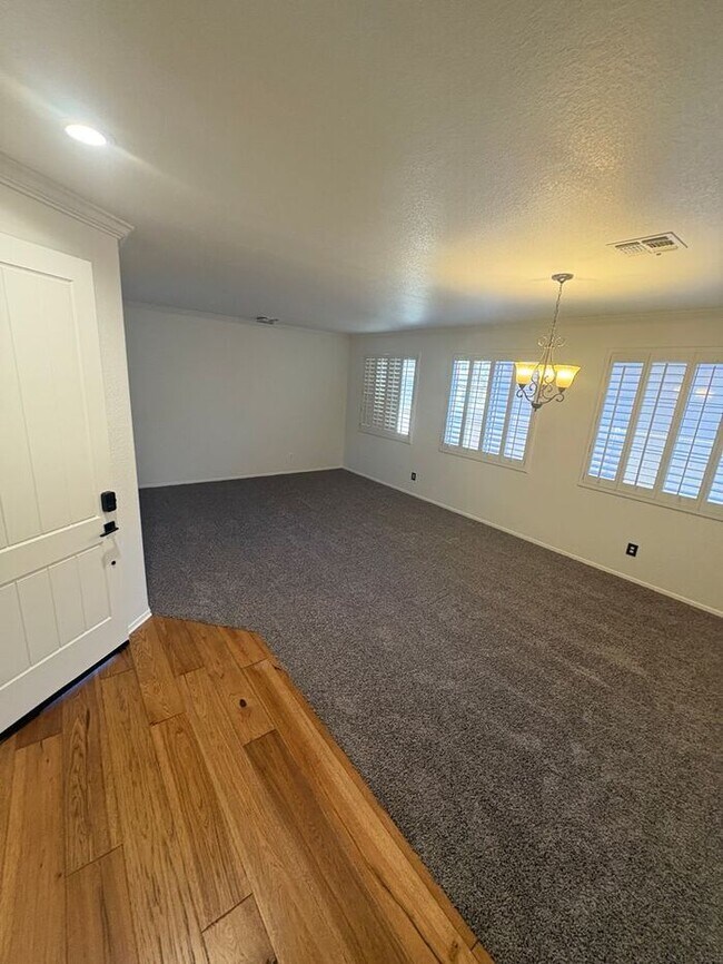 Building Photo - READY TO VIEW NOW! Elegant 3 Bedroom 2 Bath Home with Heated Pool