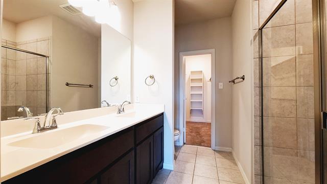 Building Photo - 3329 Solana Cir
