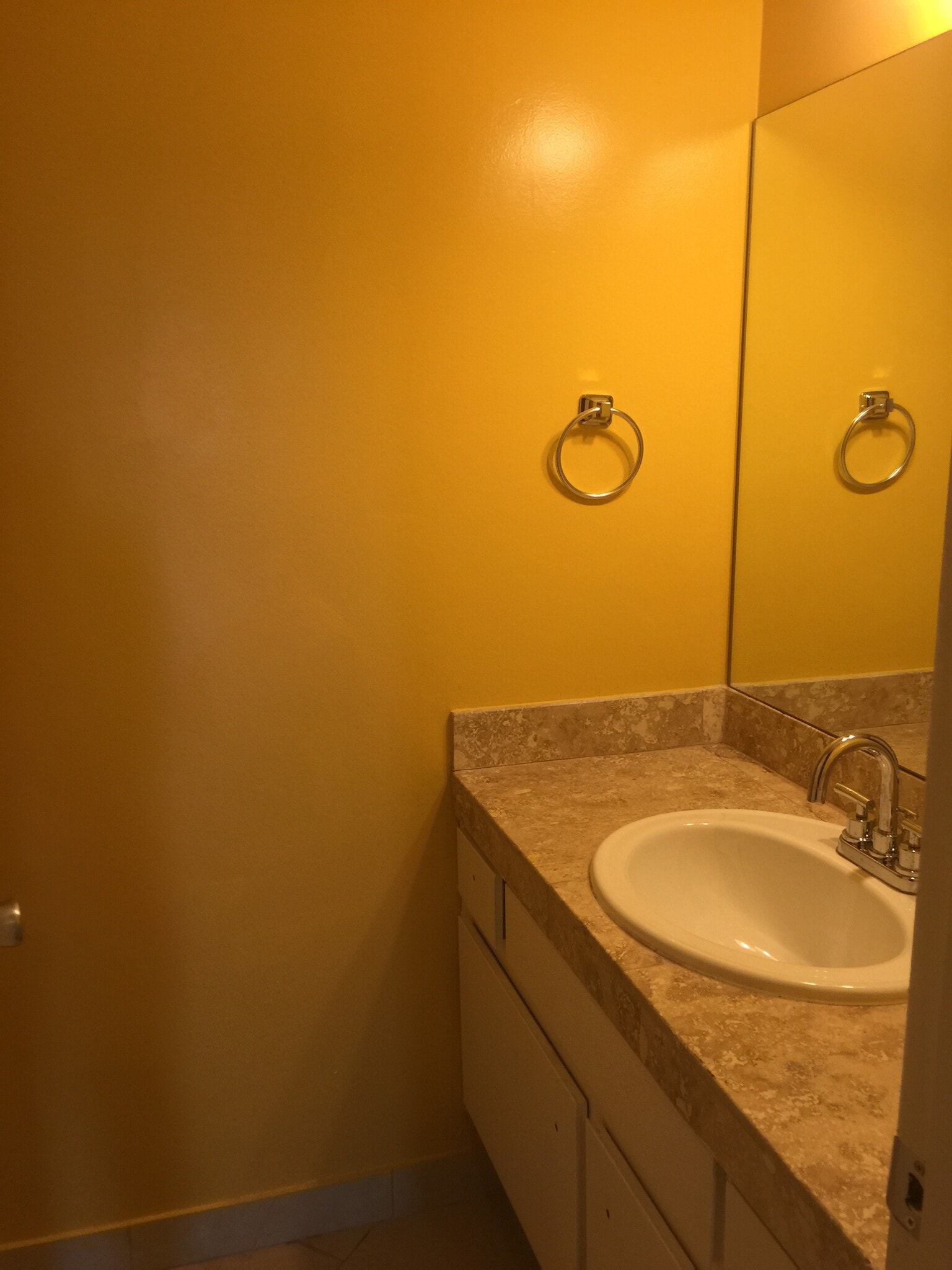 Building Photo - 1350 Torrance Blvd