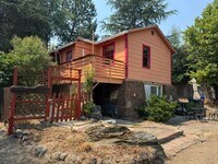 Building Photo - 415 E Hersey St