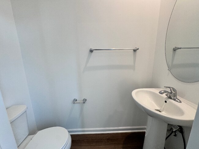 Building Photo - 3140 Eton Pl