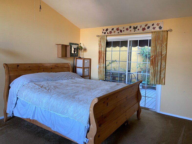 Building Photo - 612 Alta Vista Dr