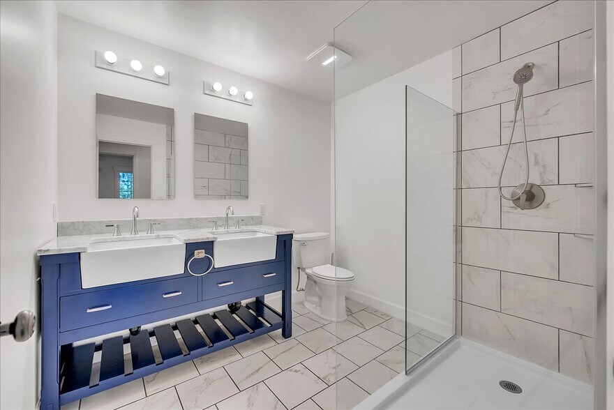 Building Photo - 6737 Diablo View Trl