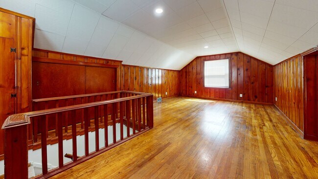 Building Photo - Well-Maintained 3-Bedroom Home for Lease in Warren