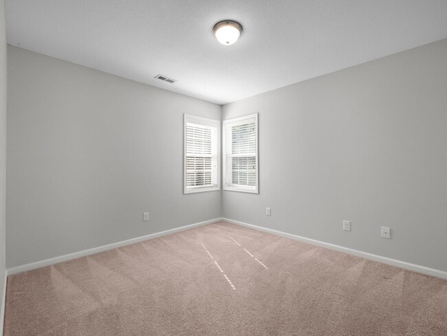 Building Photo - Welcome to Clymer Court!