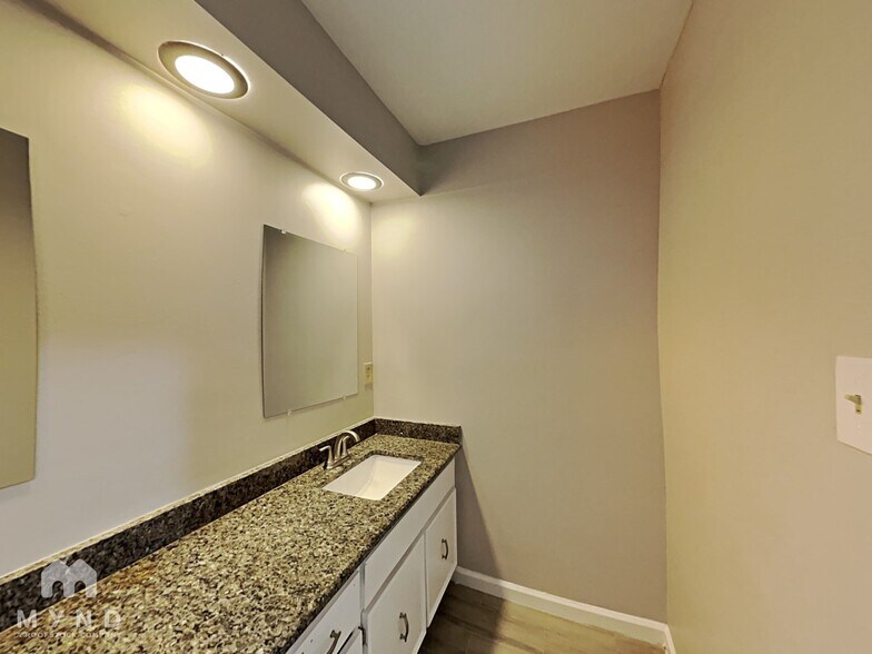 Building Photo - 7002 Timber Rise Cove