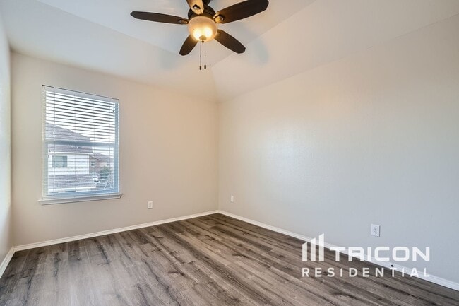 Building Photo - 6269 Trinity Creek Dr