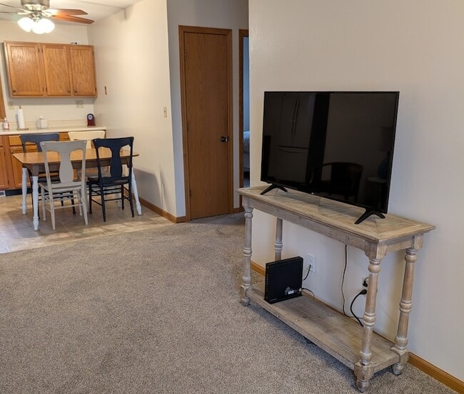 Building Photo - 114 Wright Dr