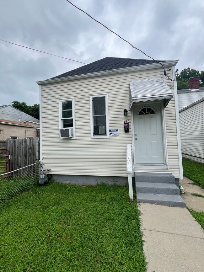 Primary Photo - Gorgeous 3 bedroom house!