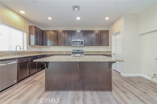 Building Photo - 35209 Caraway Ct