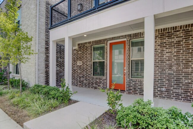 Building Photo - 7551 Millingston Rd