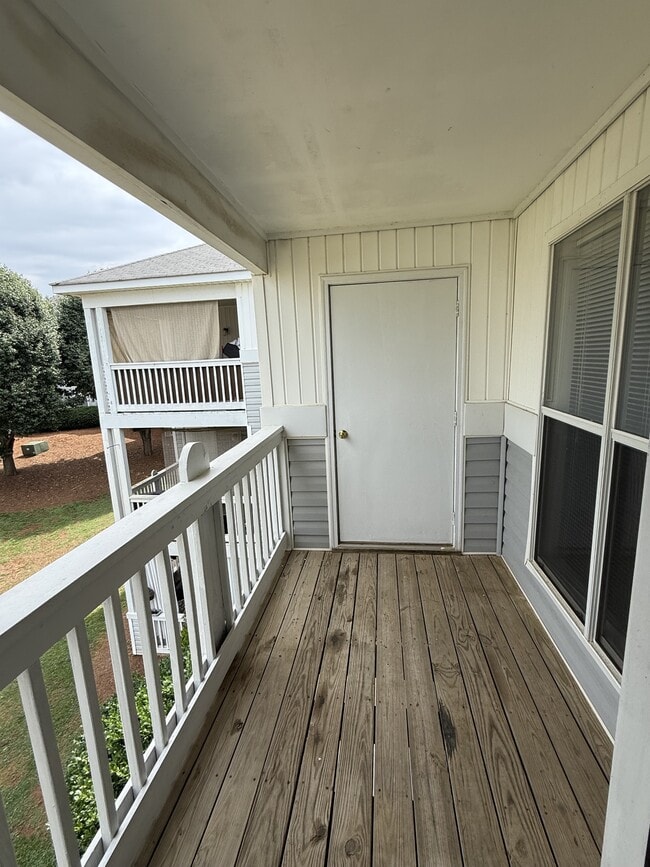 Building Photo - 18 Hamiltons Bay Ct