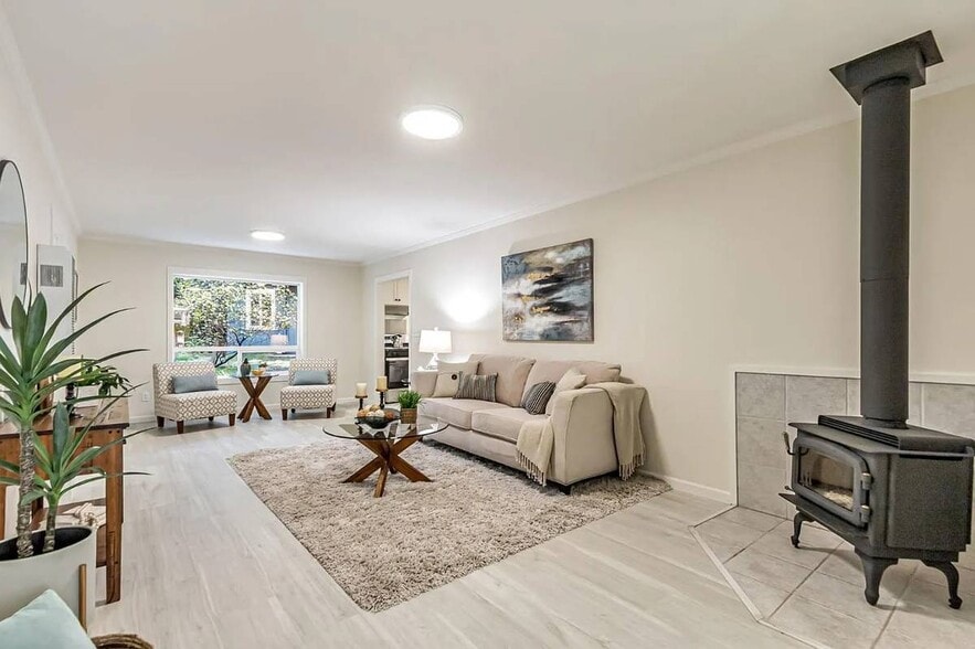 Building Photo - 4865 Highway 9