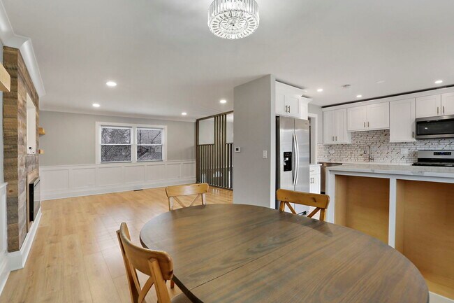 Building Photo - 4506 Harbor Cir