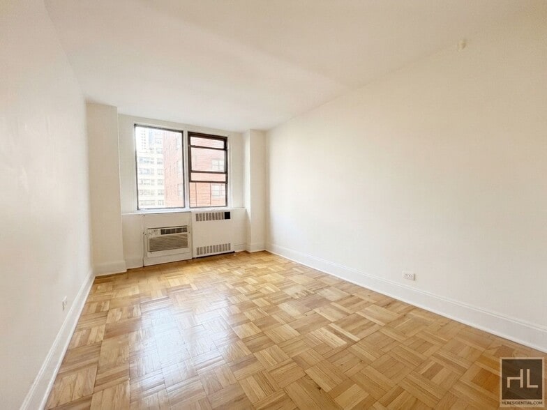 Building Photo - East 79th Street