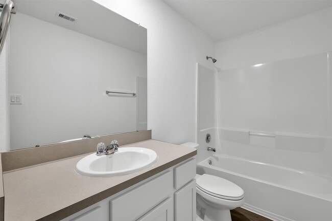 Building Photo - 1615 Oleander Grns Dr